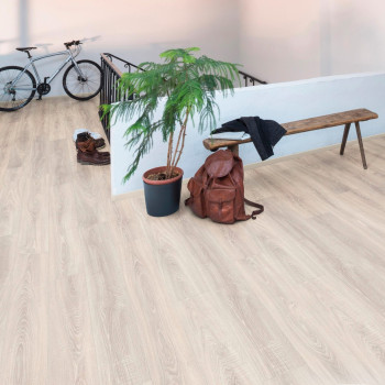 Ламинат EGGER Home Classic 32кл 8мм 4-v EHL015 Дуб Тосколано светлый