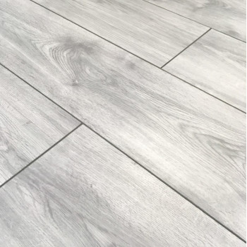 Ламинат EGGER Pro Classic 33кл 8мм 4-v Дуб Сириус