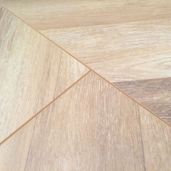 Ламинат EGGER Pro Large 33кл 8мм 4-v EPL241L Дуб Кестинкорт мокко