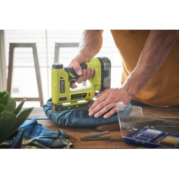 Степлер RYOBI R18ST50-0 (без батареи) система ONE +