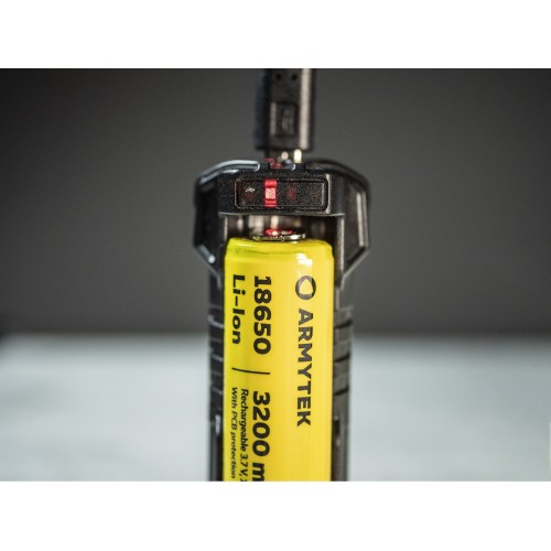 Зарядное устройство Armytek Handy C1 Pro