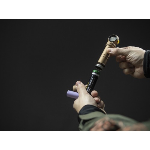 Фонарь Armytek Wizard C2 Pro Max Sand Белый