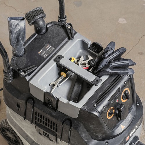 Пылесос строительный Bort BAX-600E