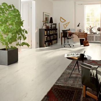 Ламинат Egger Flooring Classic H1053 Дуб Кортина белый