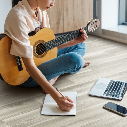 Линолеум IVC Bingo Hatari 535