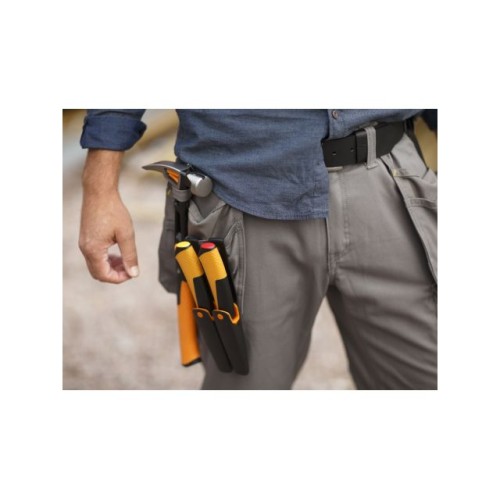 Нож ремесленный с точилкой FISKARS