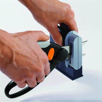 Ножницы универсальные Fingerloop с петлёй для пальцев FISKARS