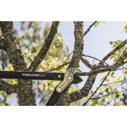 Сучкорез контактный PowerGear большой L77 FISKARS