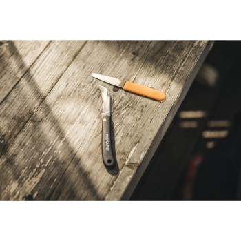 Нож садовый изогнутый для прививок FISKARS