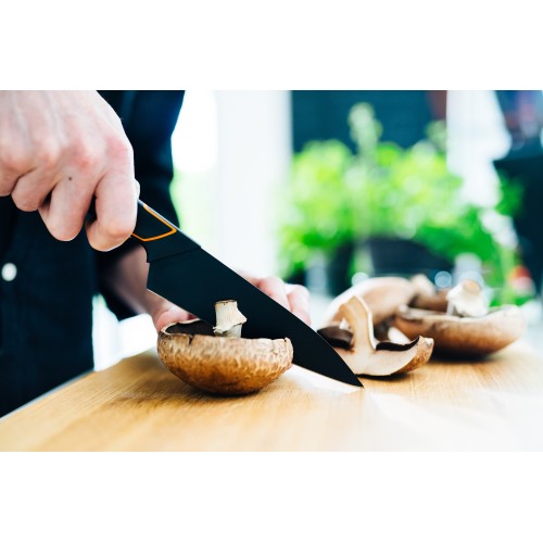 Нож кухонный 15 см Edge Fiskars