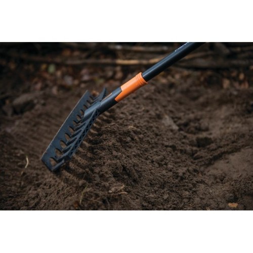 Грабли универсальные Solid FISKARS