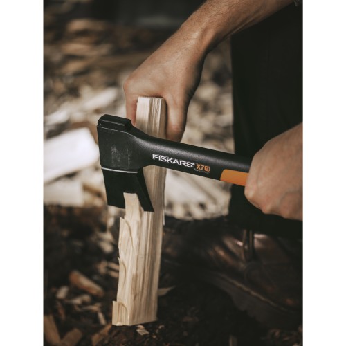 Топор универсальный X7 XS FISKARS