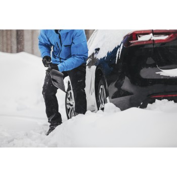 Лопата снеговая автомобильная Solid FISKARS