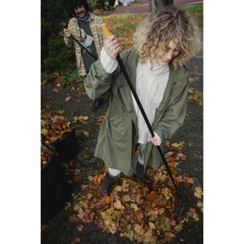 Щетка М Solid без черенка FISKARS