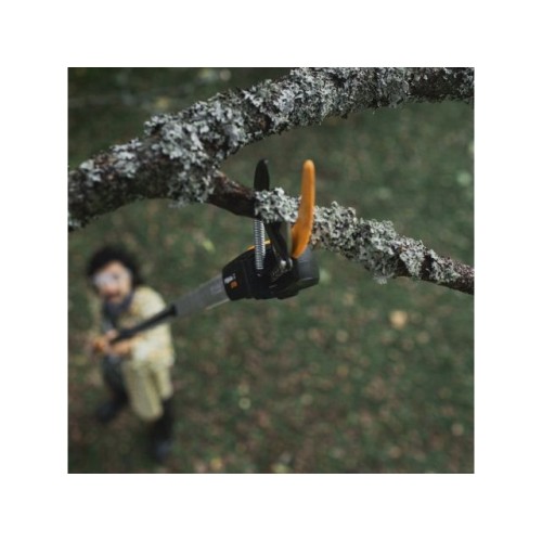 Сучкорез универсальный телескопический UPX86 FISKARS PowerGear