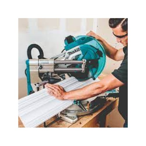 Торцовочная пила MAKITA LS 1219