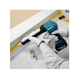 Аккум. пистолет для герметика MAKITA LXT DCG 180 Z