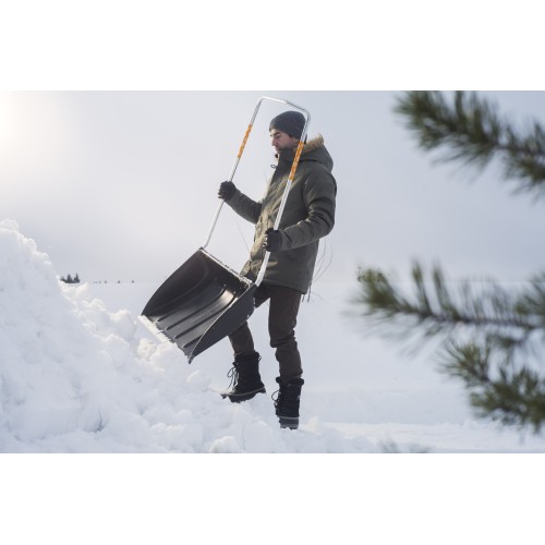Скрепер-волокуша (движок) для снега FISKARS