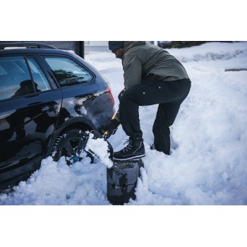 Лопата снеговая автомобильная X-series FISKARS