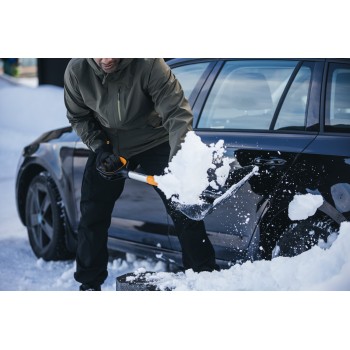 Лопата снеговая автомобильная X-series FISKARS