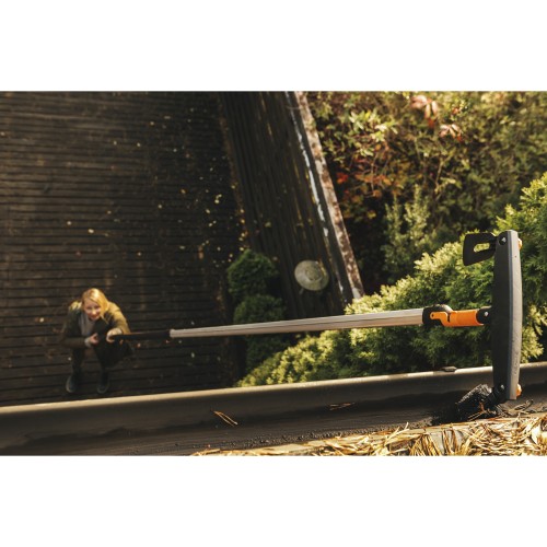 Насадка-очиститель для желобов QuikFit FISKARS