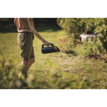 Разбрасыватель Solid FISKARS