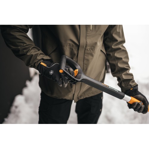 Лопата снеговая автомобильная телескопическая X-series FISKARS