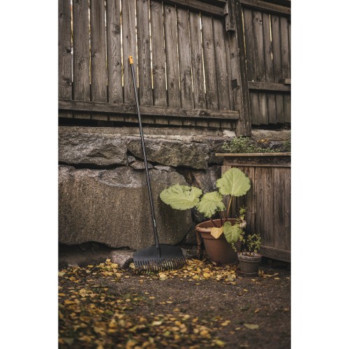 Грабли для листьев M Solid FISKARS