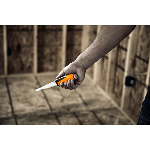 Пила зубчатая с ножнами PowerTooth 8 зубьев на дюйм FISKARS