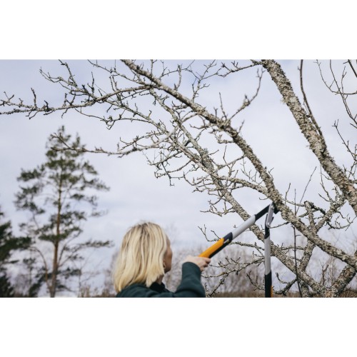 Сучкорез плоскостной LX94 FISKARS PowerGear X средний