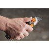 Нож с выдвижным, сменным лезвием 25мм CarbonMax FISKARS