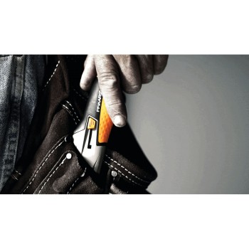 Лезвия сменные сегментированные 18мм 5шт CarbonMax FISKARS
