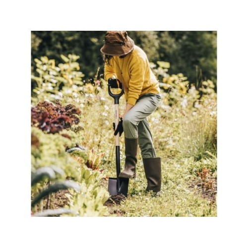 Лопата штыковая с дер. черенком Solid FISKARS