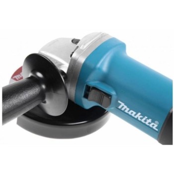 Одноручная углошлифмашина MAKITA 9558 HNRK