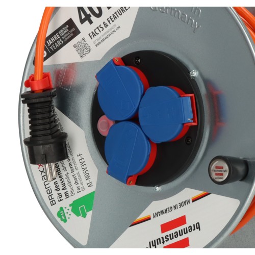 Удлинитель на катушке 40м (3 роз., 3.3кВт, метал. катушка, кабель до -35С, с/з) Brennenstuhl Garant