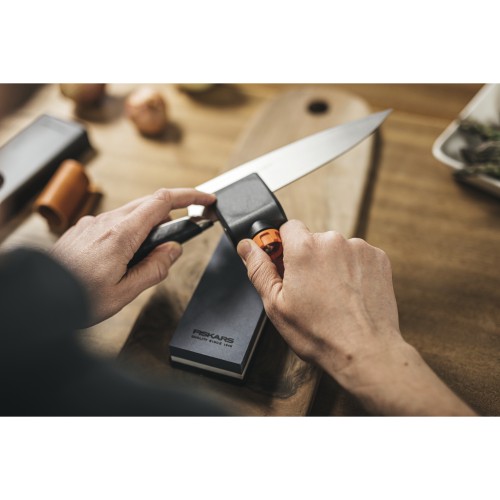 Точилка для ножей Fiskars Premium