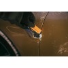 Скребок автомобильный двусторонний Solid  Duo FISKARS