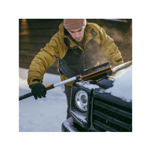 Щетка для снега 96-121см телескоп. со скребком X-series FISKARS