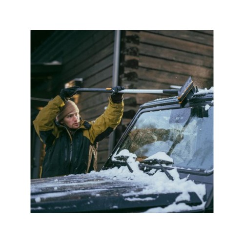 Щетка для снега 96-121см телескоп. со скребком X-series FISKARS