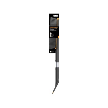 Щетка для снега 63см со скребком Plus FISKARS