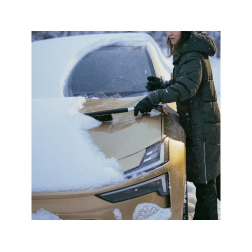 Щетка для снега 63см со скребком Plus FISKARS