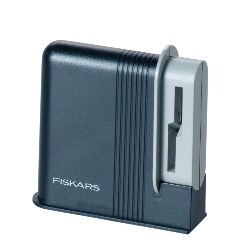 Точилка для ножниц Clip-Sharp Fiskars