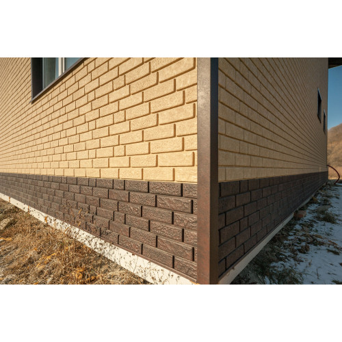 Сайдинг Ю-пласт Стоун-Хаус Кирпич коричневый