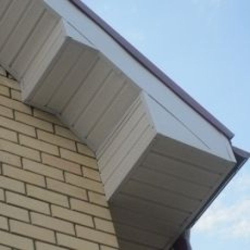 Софит Деке (Docke) Premium Т4 Пломбир с полной перфорацией